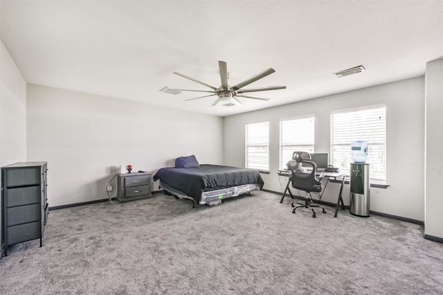 1818 Buckingham Drive, Pasadena, TX 77504