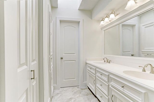 15743 Tanya Circle, Houston, TX 77079