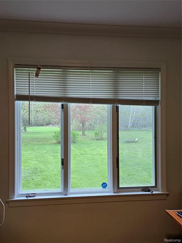 3377 S MACKIN Road, Road, Flint Charter Township, MI 48504