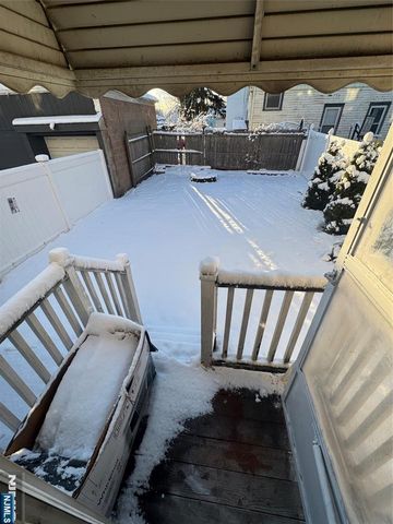 95 Palisade Avenue, Garfield, NJ 07026