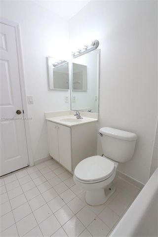 22901 SW 88th Pl 304, Cutler Bay, FL 33190