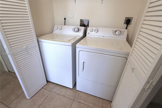 22901 SW 88th Pl 304, Cutler Bay, FL 33190