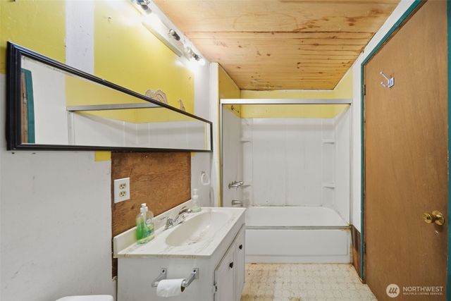 102 Byron Road, Friday Harbor, WA 98250