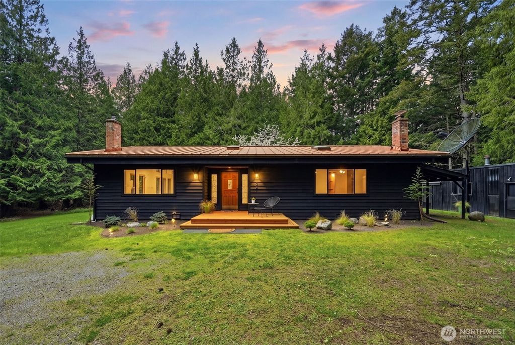 102 Byron Road, Friday Harbor, WA 98250