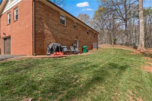 218 Misty Court, King, NC 27021