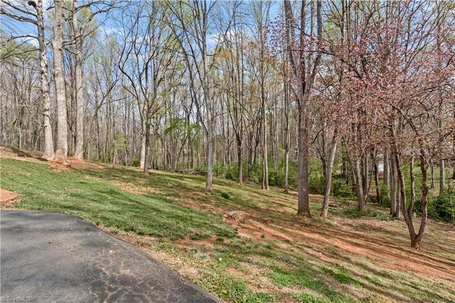 218 Misty Court, King, NC 27021