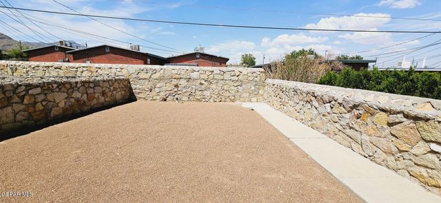 3903 Van Buren Avenue B, El Paso, TX 79930