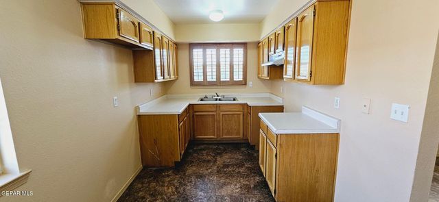3903 Van Buren Avenue B, El Paso, TX 79930