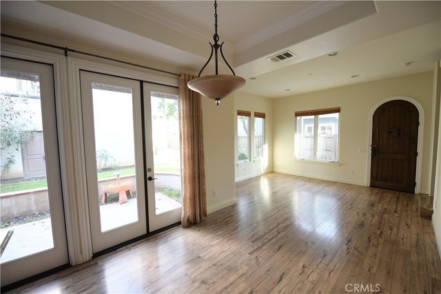 71 N Bonnie Ave. 2, Pasadena, CA 91106