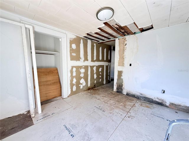 2129 UNION STREET S, St Petersburg, FL 33712