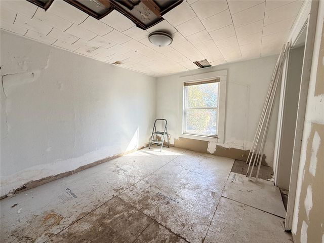 2129 UNION STREET S, St Petersburg, FL 33712