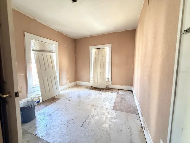 2129 UNION STREET S, St Petersburg, FL 33712