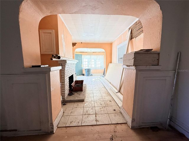 2129 UNION STREET S, St Petersburg, FL 33712