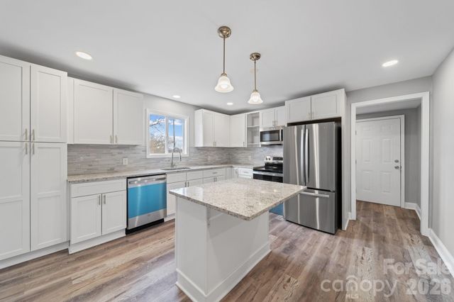 4 American Street, Mount Holly, NC 28120