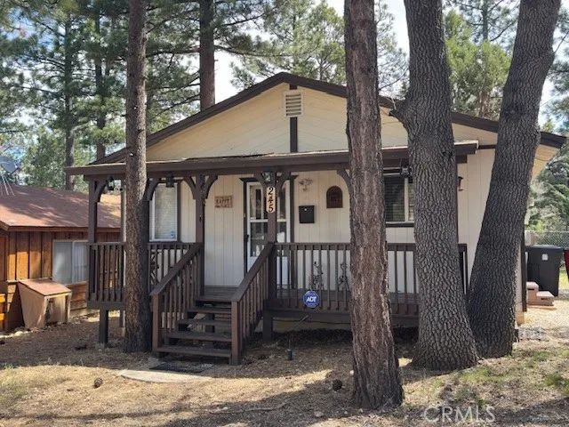 245 Sunset, Sugarloaf, CA 92386