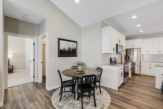 11430 Legacy Court, East Gull Lake, MN 56401