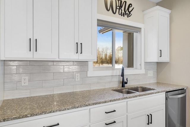 11430 Legacy Court, East Gull Lake, MN 56401