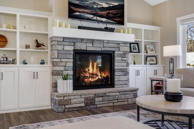 11430 Legacy Court, East Gull Lake, MN 56401