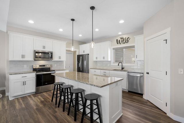 11430 Legacy Court, East Gull Lake, MN 56401