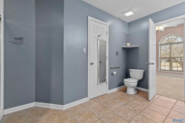 17111 Stone Valley Drive, Athens, AL 35611