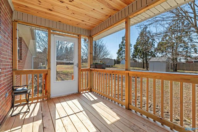 17111 Stone Valley Drive, Athens, AL 35611