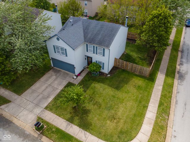 9891 Sapphire Berry Lane, Fishers, IN 46038