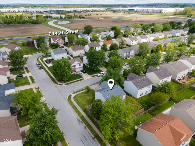 9891 Sapphire Berry Lane, Fishers, IN 46038