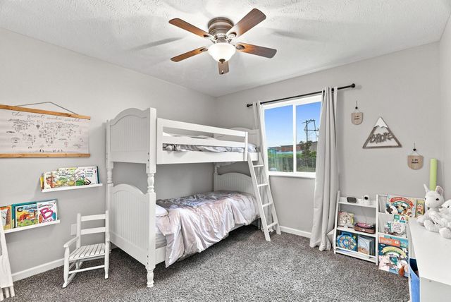 524 S Moore Ln, Spokane Valley, WA 99037