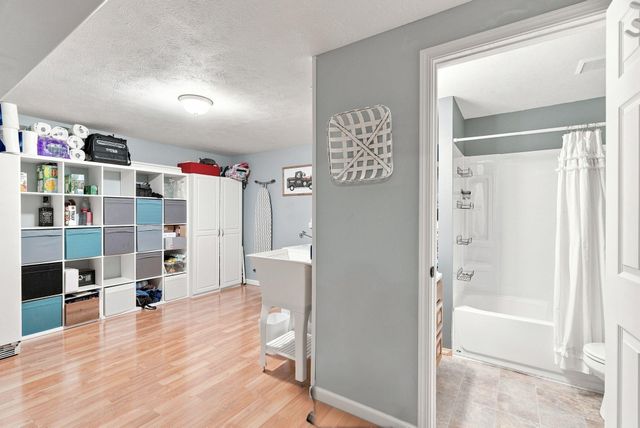 524 S Moore Ln, Spokane Valley, WA 99037
