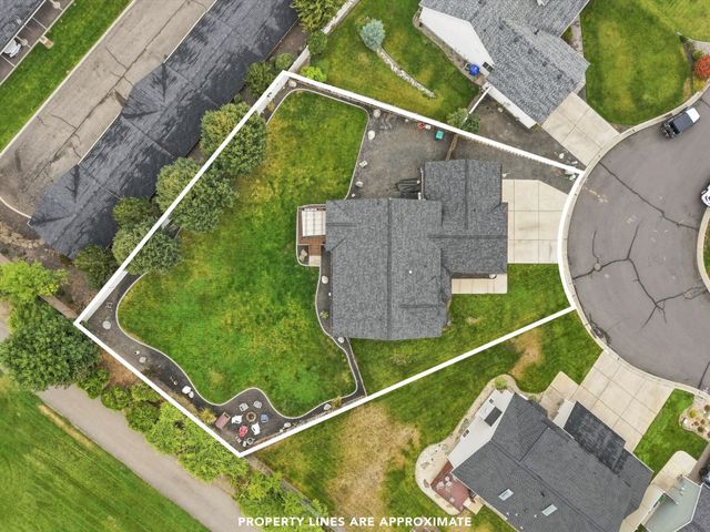 524 S Moore Ln, Spokane Valley, WA 99037
