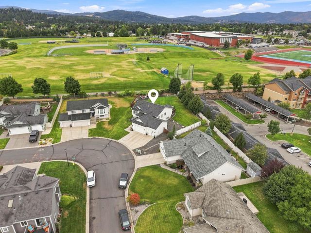 524 S Moore Ln, Spokane Valley, WA 99037