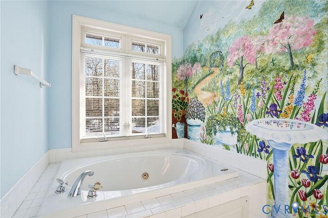 12325 Point Sunrise Ct, Midlothian, VA 23112