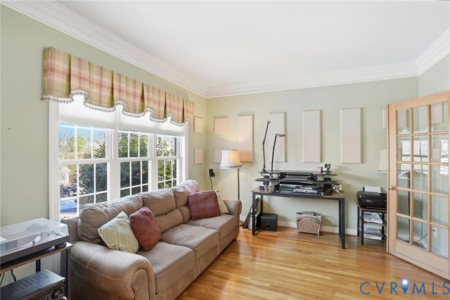 12325 Point Sunrise Ct, Midlothian, VA 23112