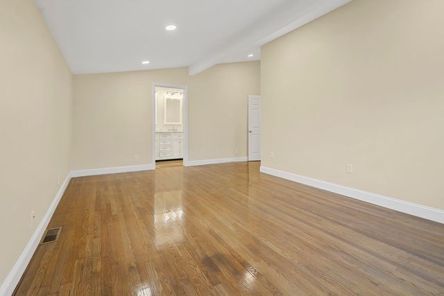 6 Dale St 6, Franklin, MA 02038