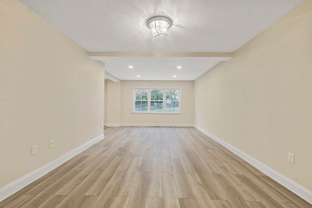 6 Dale St 6, Franklin, MA 02038