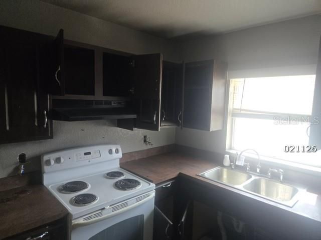 321 ARIANA AVENUE, Auburndale, FL 33823