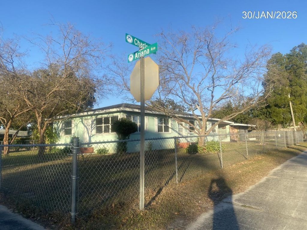 321 ARIANA AVENUE, Auburndale, FL 33823