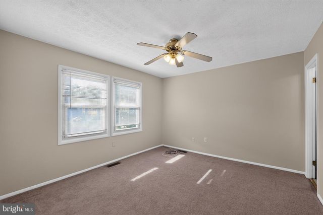 2074 LAKE GROVE LN, Crofton, MD 21114
