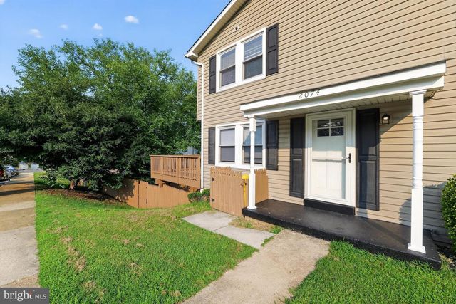 2074 LAKE GROVE LN, Crofton, MD 21114