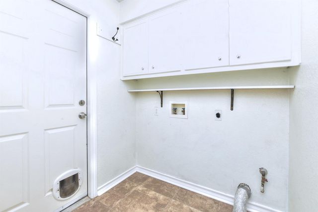 210 Village DR, Georgetown, TX 78628