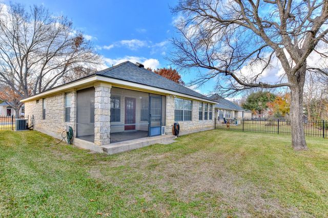 210 Village DR, Georgetown, TX 78628