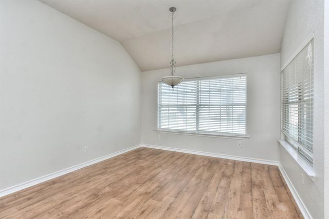 210 Village DR, Georgetown, TX 78628