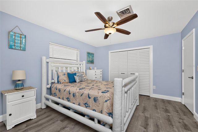 255 MARK TWAIN LANE, Rotonda West, FL 33947