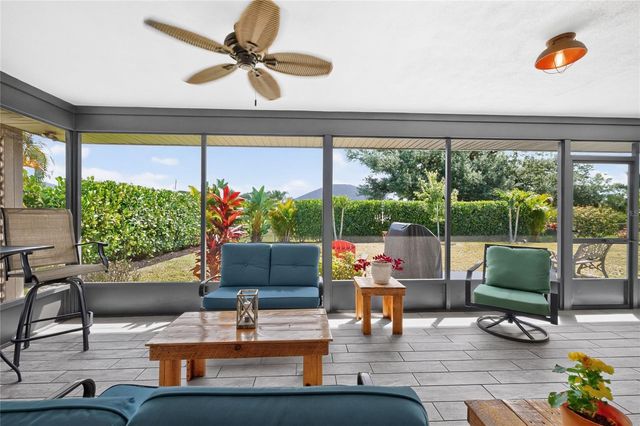 255 MARK TWAIN LANE, Rotonda West, FL 33947