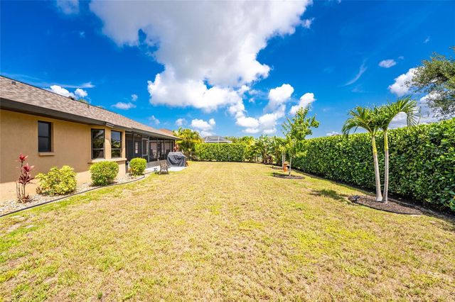255 MARK TWAIN LANE, Rotonda West, FL 33947