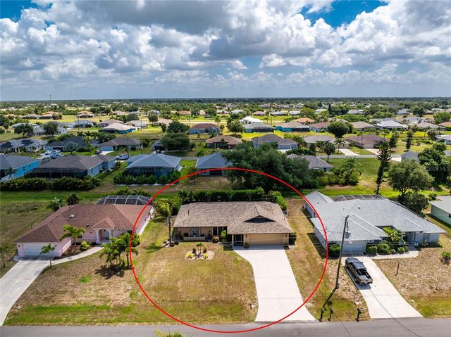255 MARK TWAIN LANE, Rotonda West, FL 33947