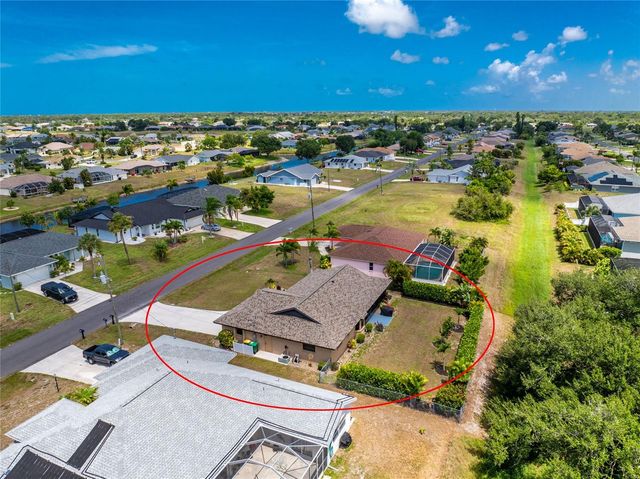 255 MARK TWAIN LANE, Rotonda West, FL 33947
