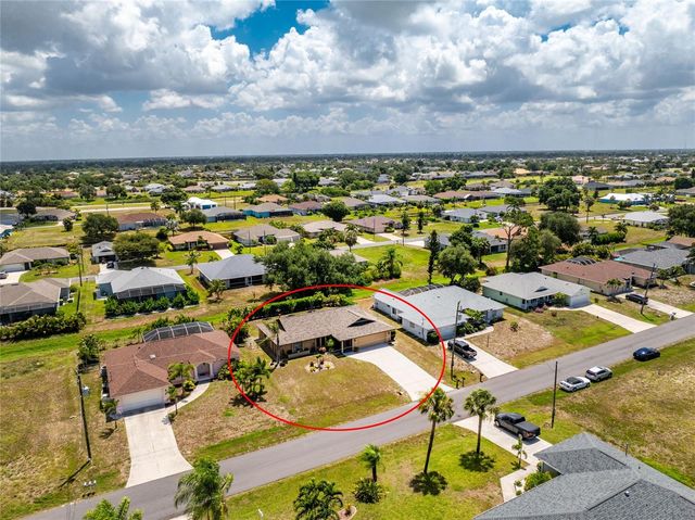255 MARK TWAIN LANE, Rotonda West, FL 33947