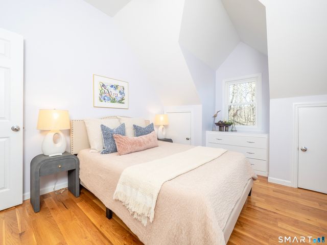 15 Lookout Drive, Ridgefield, CT 06877