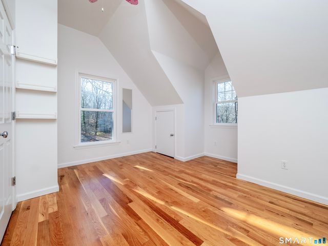 15 Lookout Drive, Ridgefield, CT 06877